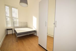 Photo 13- click for photo gallery